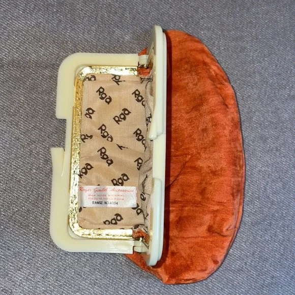 Vintage Rusty Orange velvet Coin purse. - Picture 2 of 5